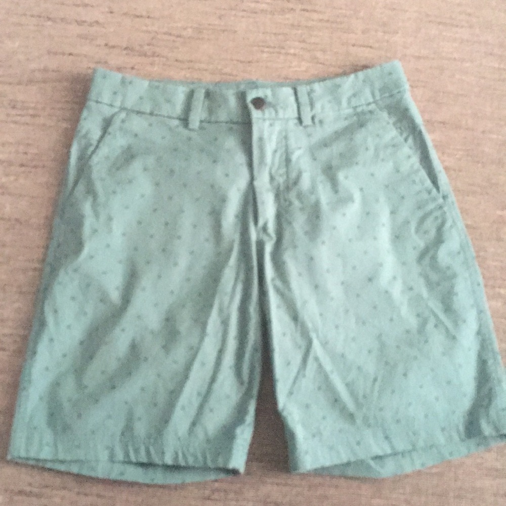 Lululemon Men’s shorts cross x pattern 32